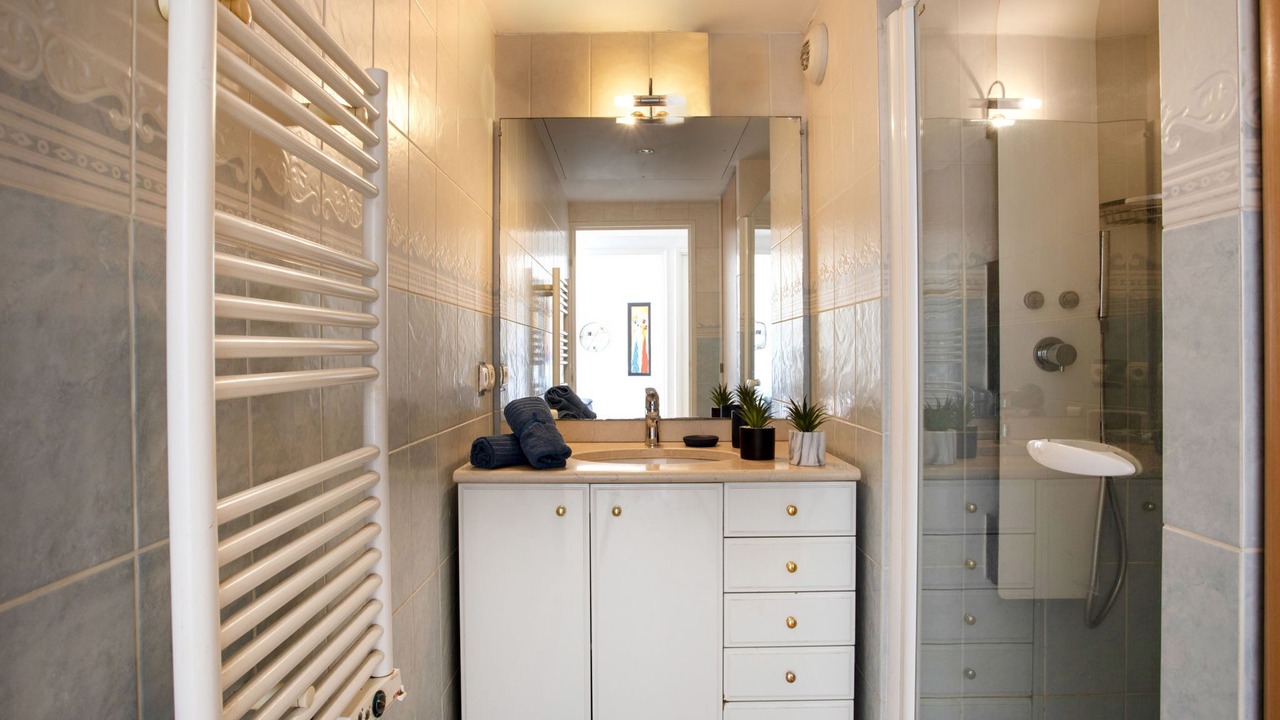 Photo of Bathroom in Villeneuve Loubet Beach