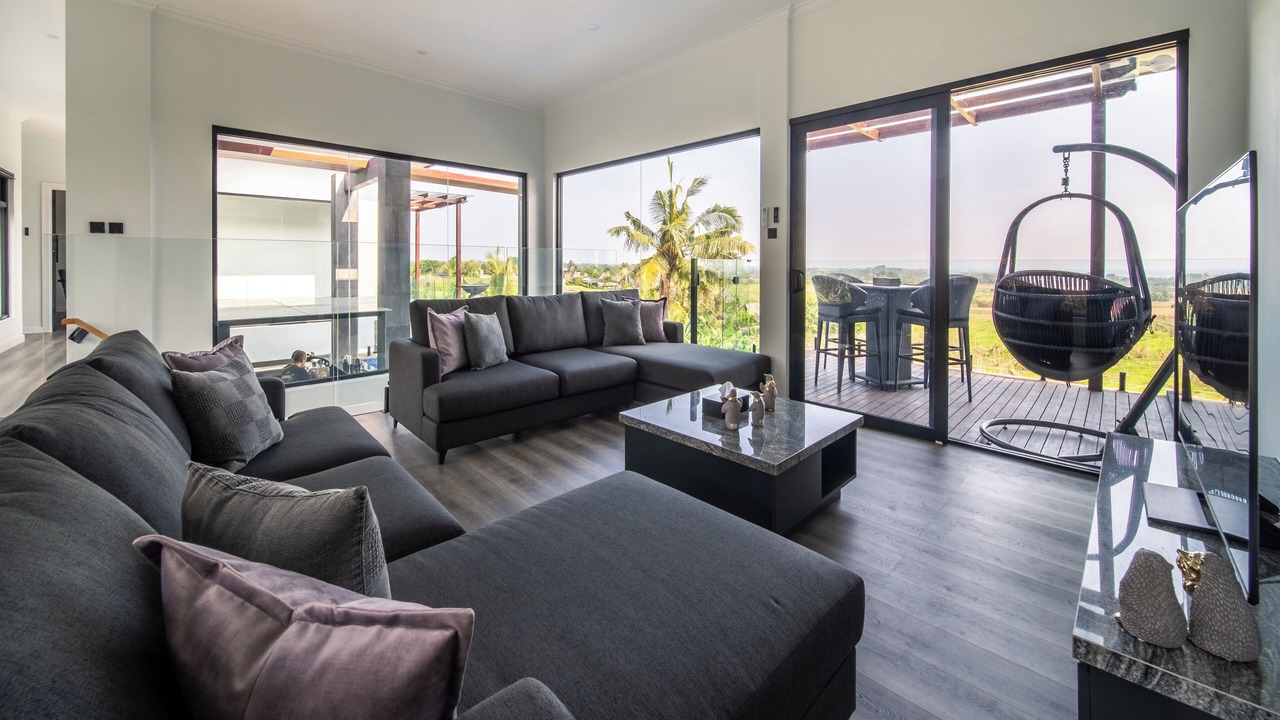 Photo of Livingroom in East Selemadeg