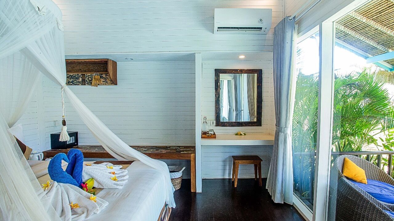 Photo of Bedroom in Mushroom Bay