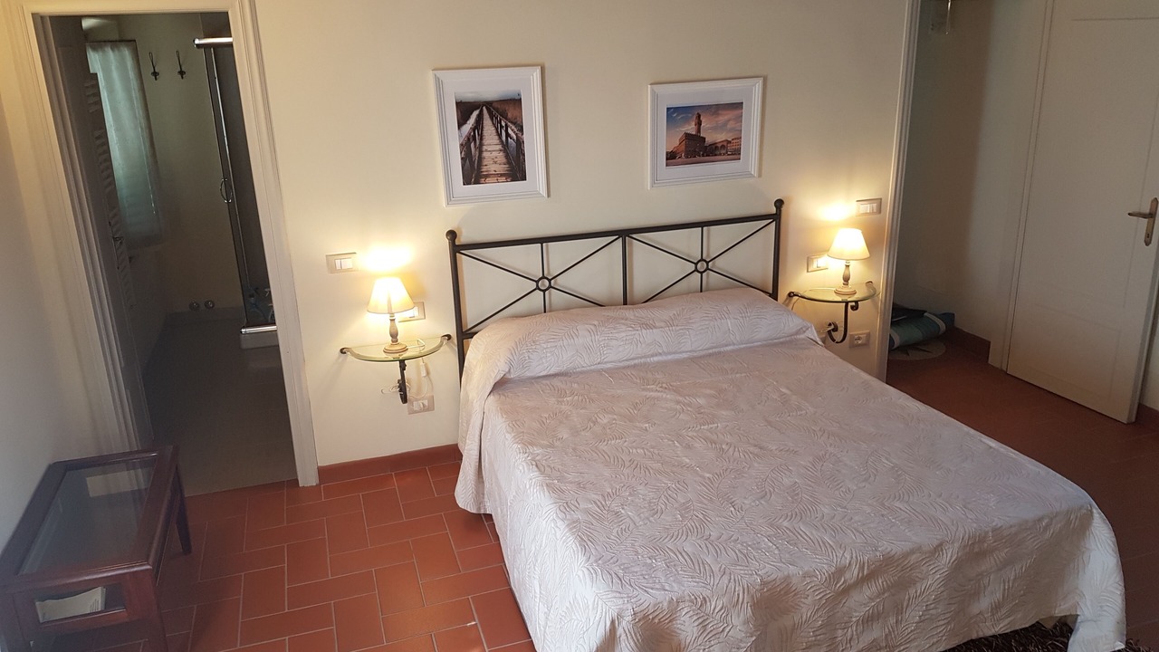 Photo of Bedroom in San Giuliano Terme
