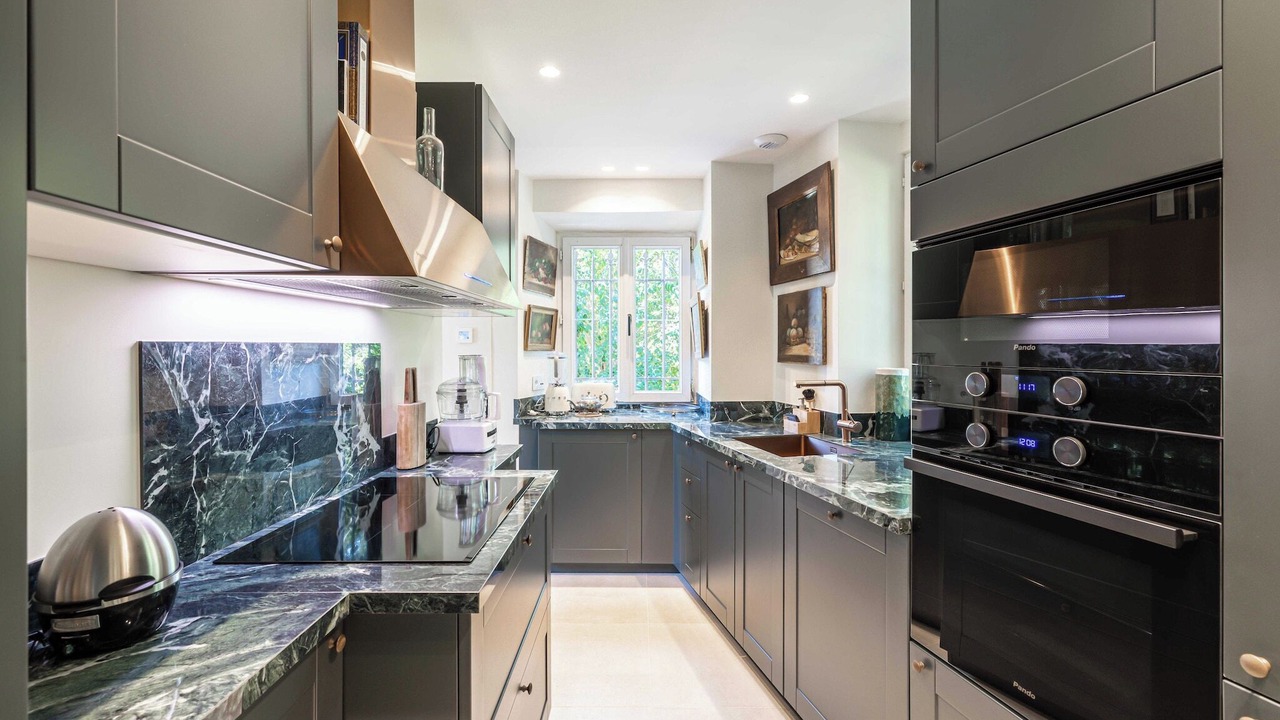 Photo of Kitchen in California - Pezou
