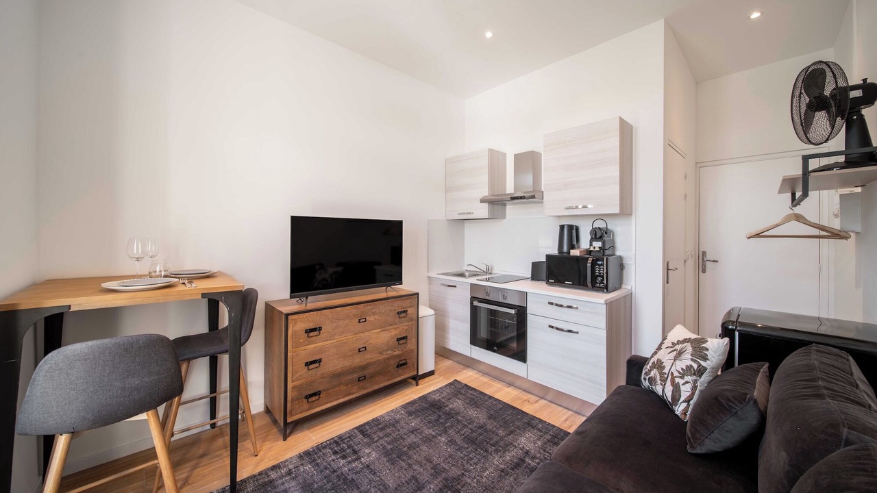 Photo of Livingroom in Prado - Republique