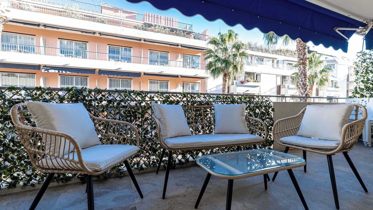 Photo of Patio Balcony in Juan-les-Pins
