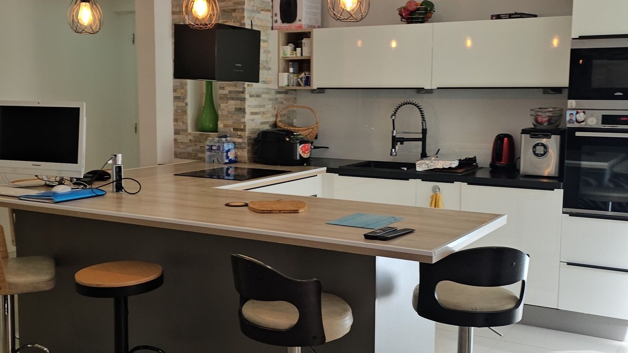 Photo of Kitchen in Pasteur