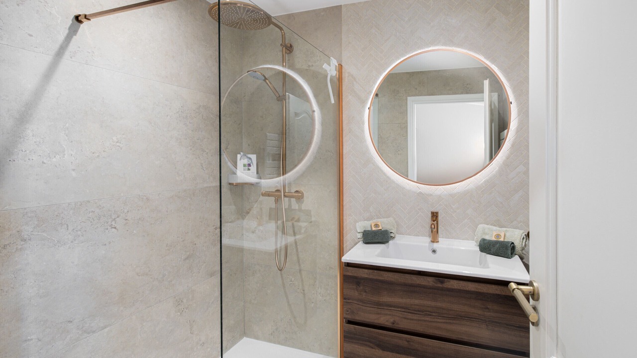 Photo of Bathroom in Tanneron