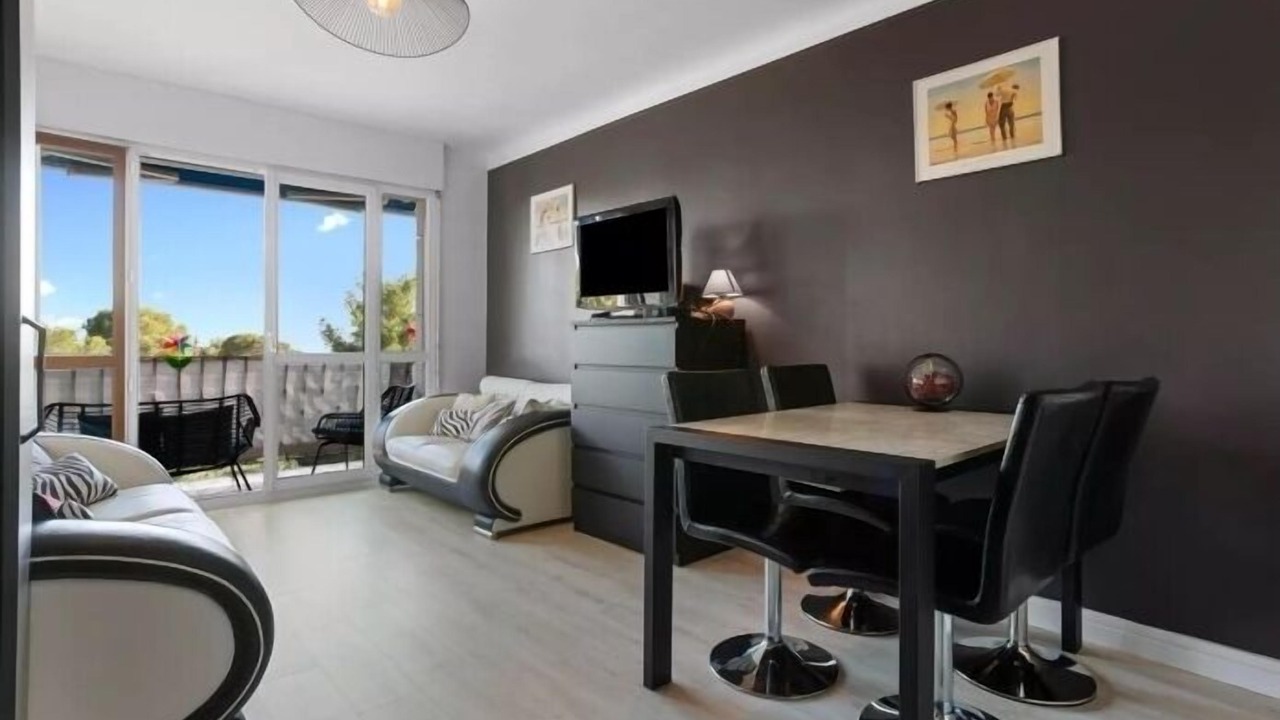 Photo of Livingroom in Antheor