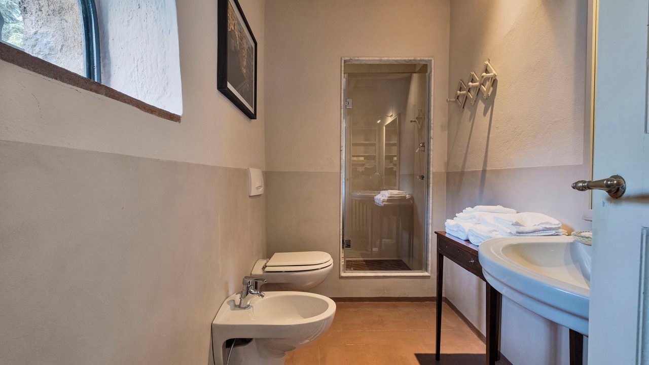 Photo of Bathroom in Villabuona