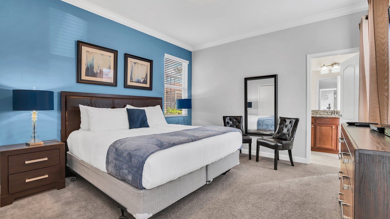 Photo of Bedroom in Bay Lake