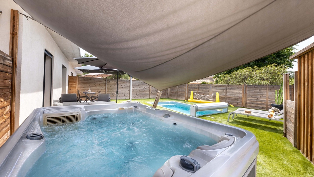 Photo of Outdoor in Les Maillans