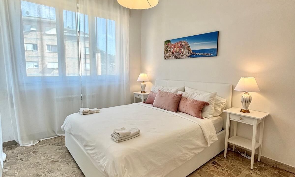 Photo of Bedroom in Carrara