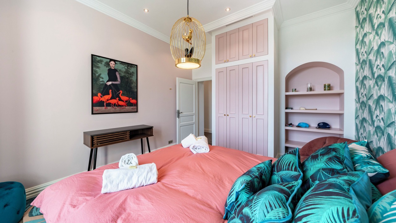 Photo of Bedroom in Prado - Republique