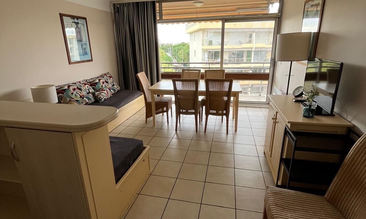 Photo of Livingroom in Saint-Laurent-du-Var