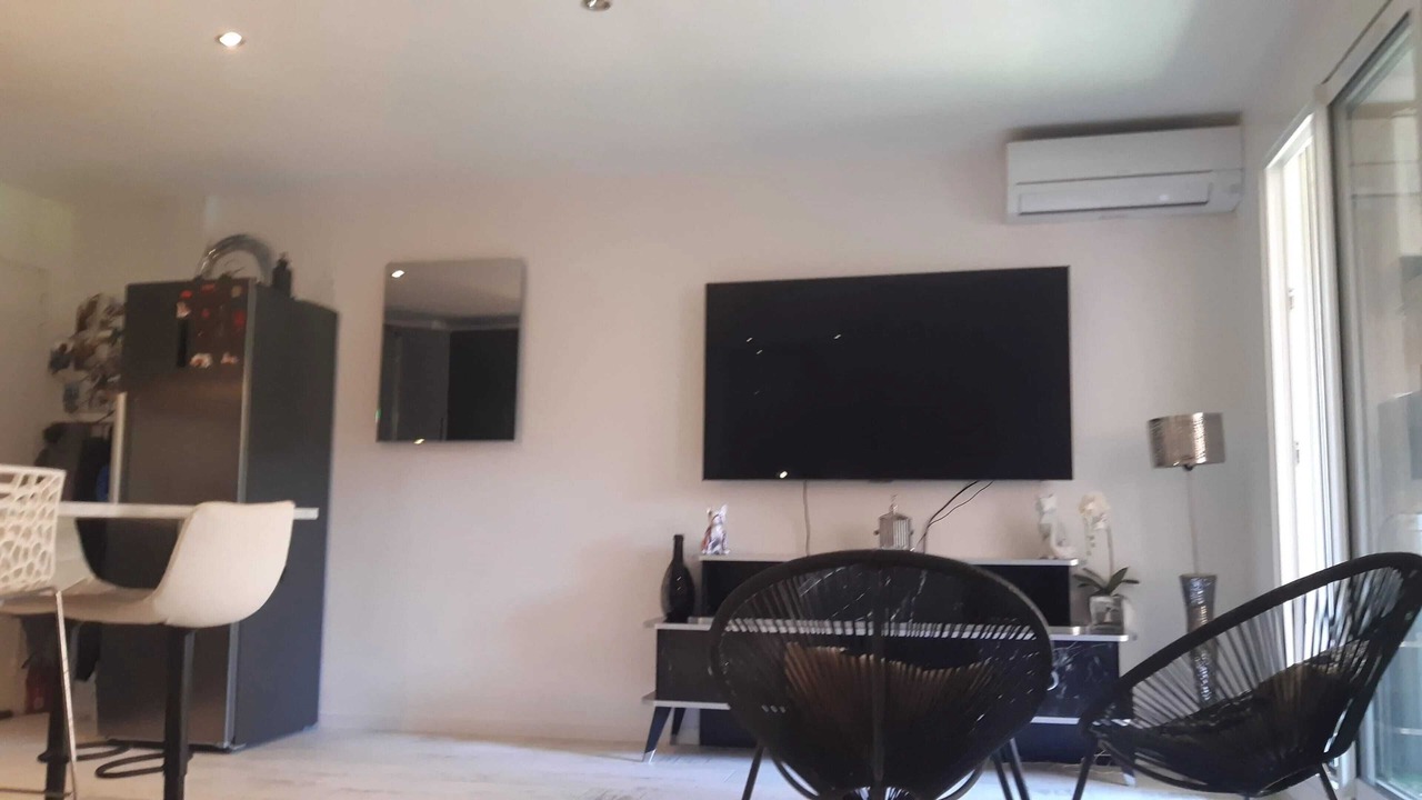 Photo of Livingroom in Sainte-Maxime City Centre
