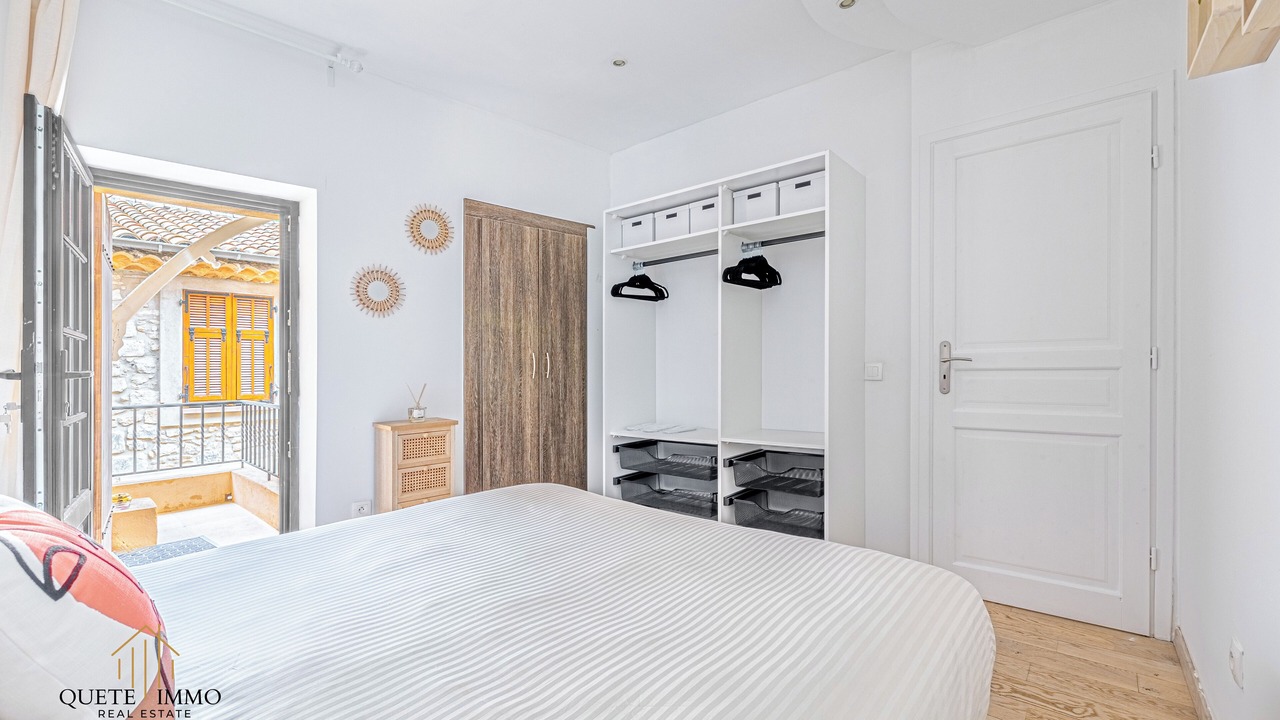 Photo of Bedroom in Peille