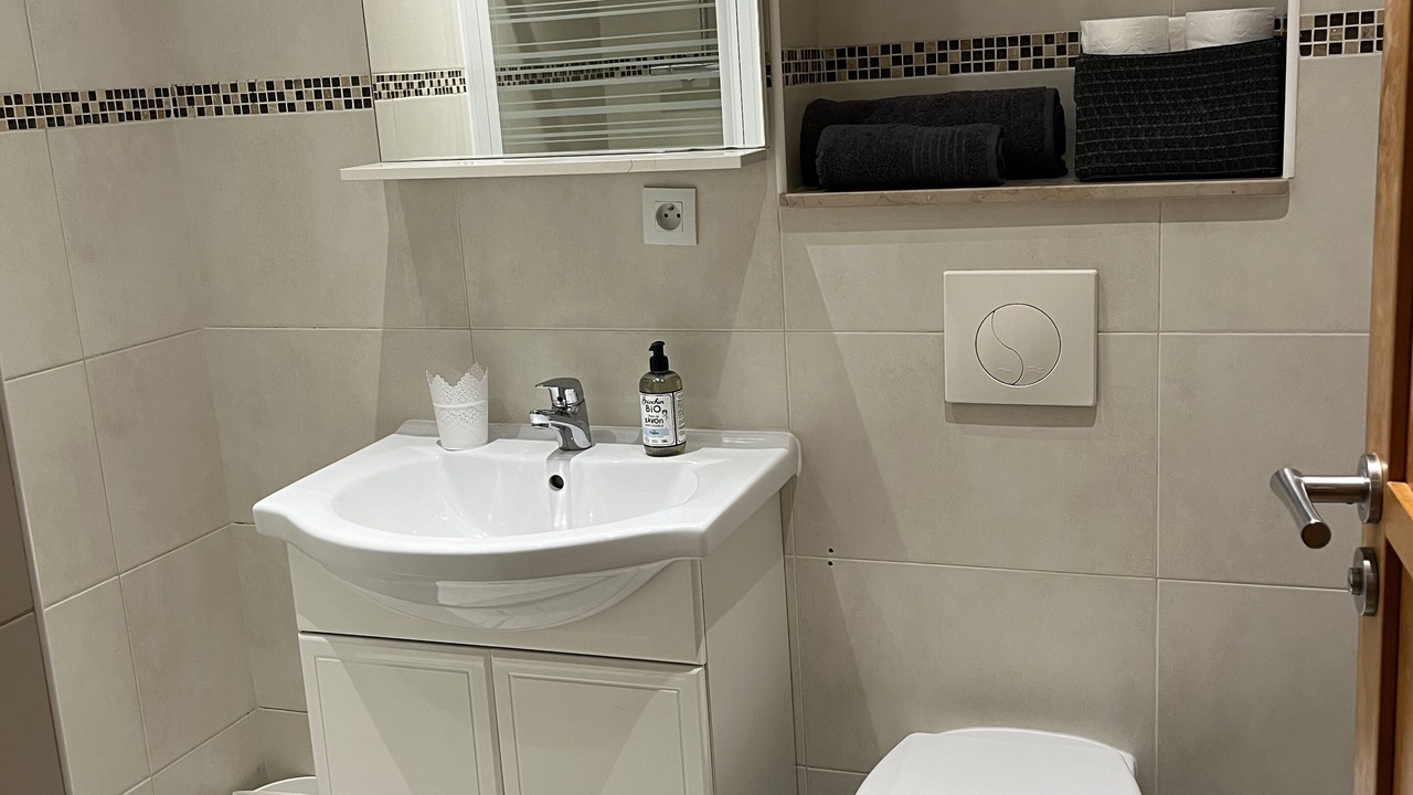 Photo of Bathroom in Beausoleil