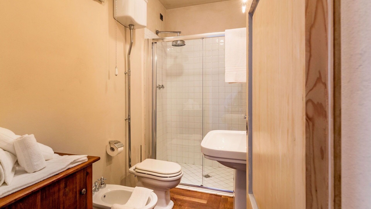 Photo of Bathroom in Aulla