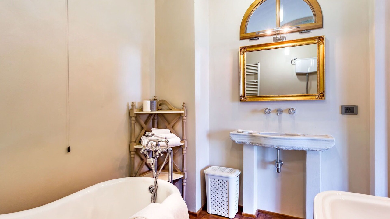 Photo of Bathroom in Aulla