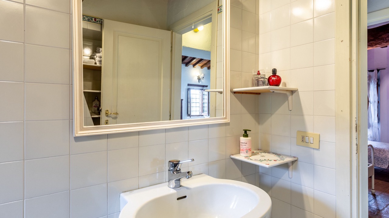 Photo of Bathroom in Santa Lucia