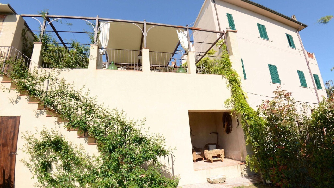 Photo of Outdoor in Aiale