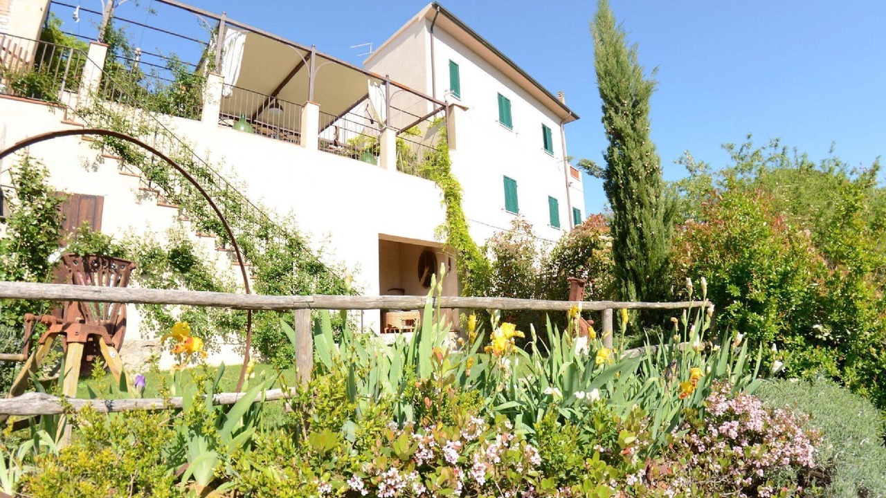Photo of Outdoor in Aiale