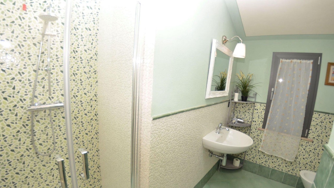 Photo of Bathroom in Aiale