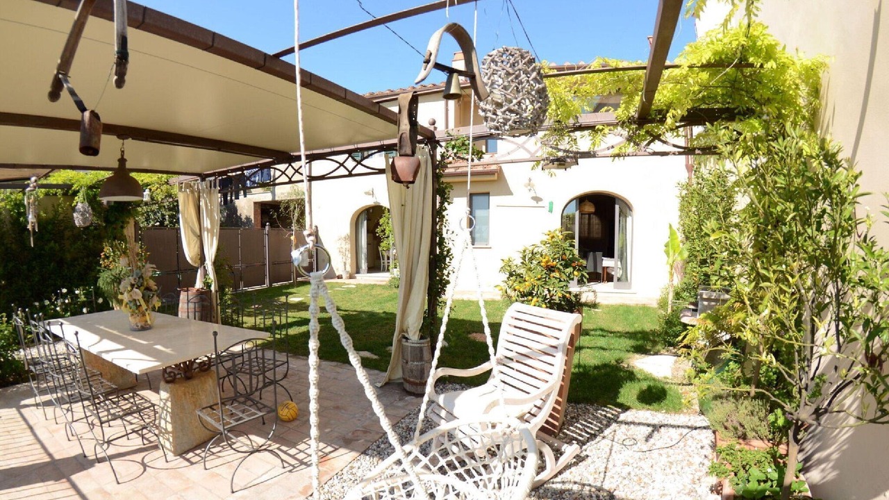 Photo of Patio Balcony in Aiale