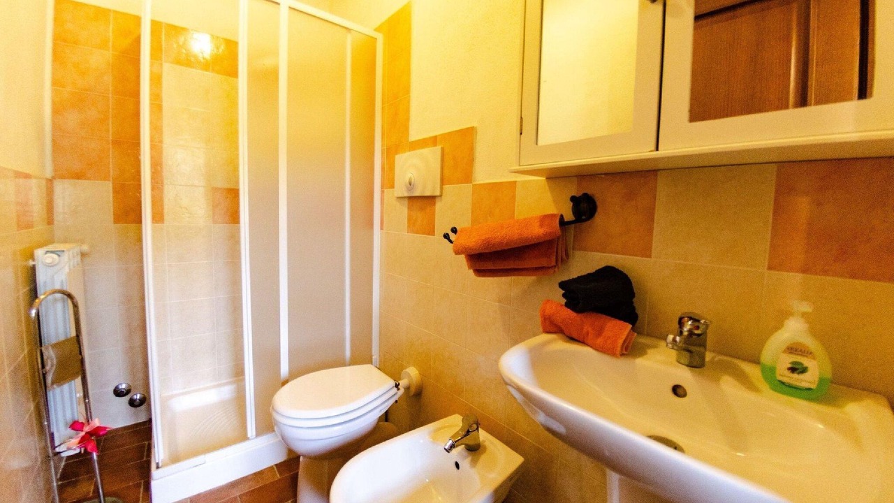 Photo of Bathroom in Buti