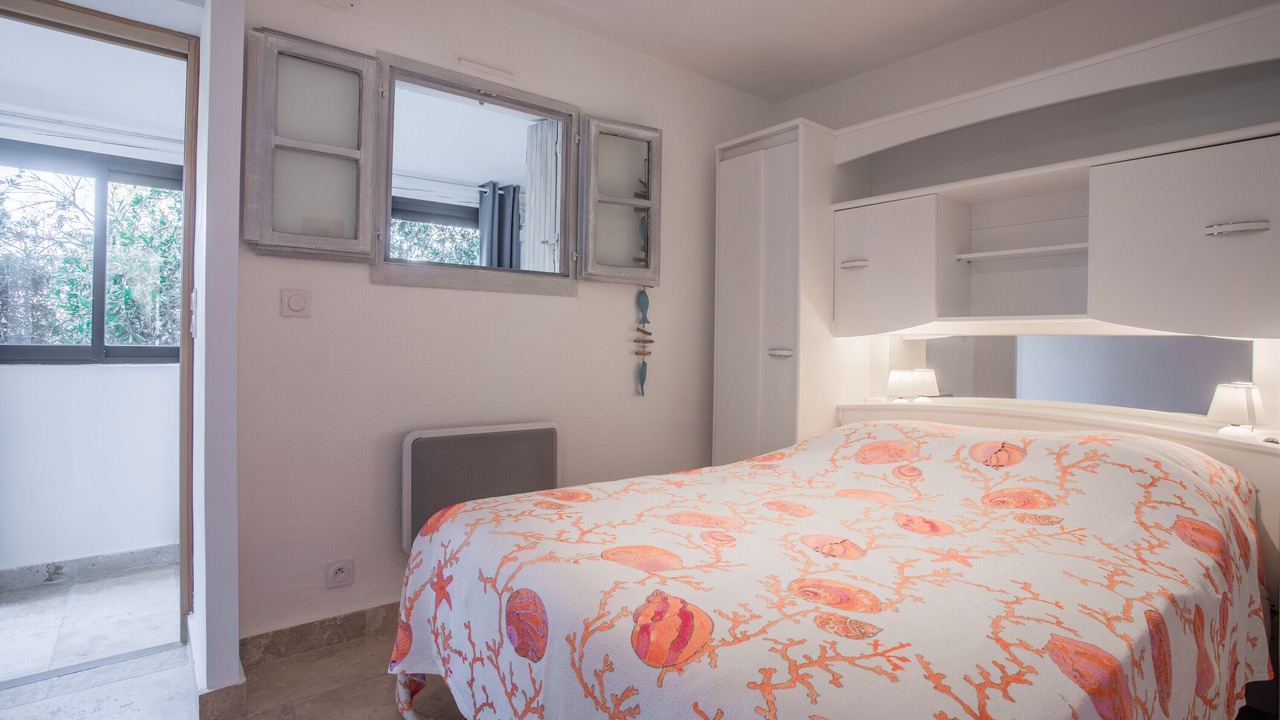 Photo of Bedroom in Port Grimaud