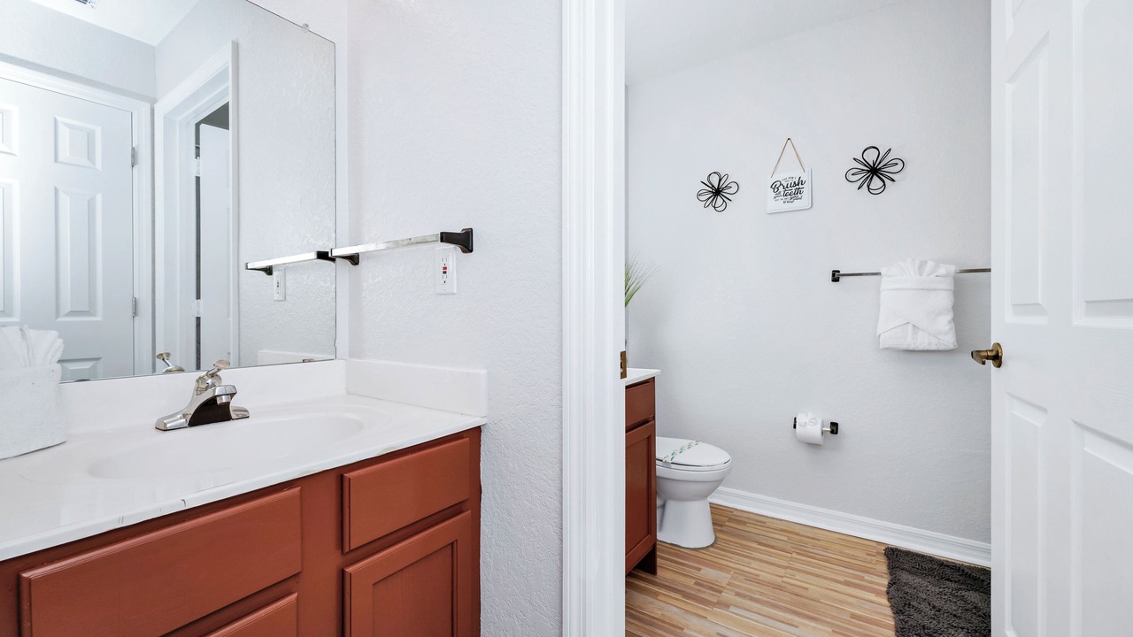 Photo of Bathroom in Venetian Bay Villages