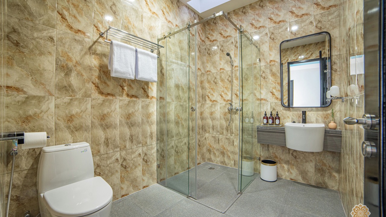 Photo of Bathroom in Padangsambian Klod