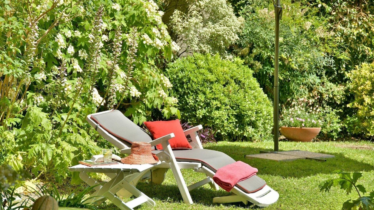 Photo of Outdoor in Lari