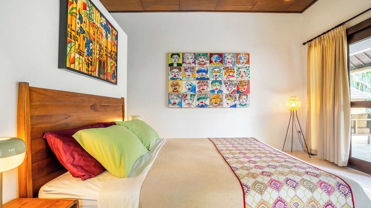 Photo of Bedroom in Drupadi