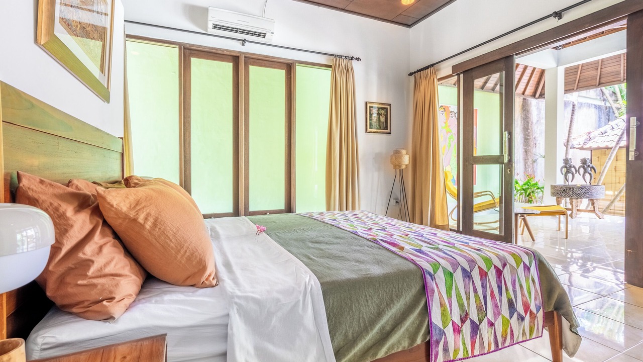 Photo of Bedroom in Drupadi