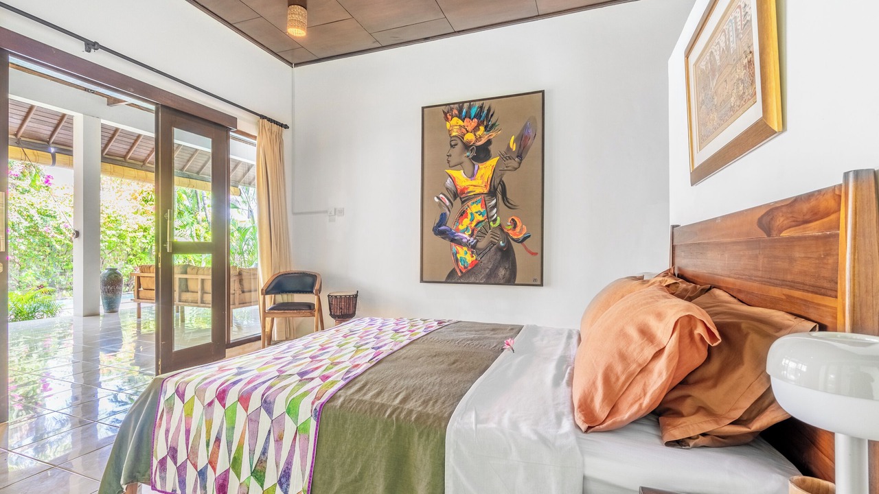 Photo of Bedroom in Drupadi