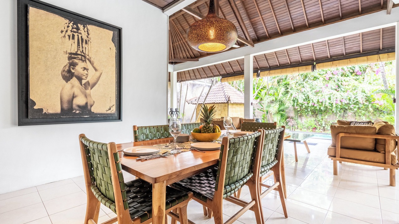 Photo of Bedroom in Drupadi