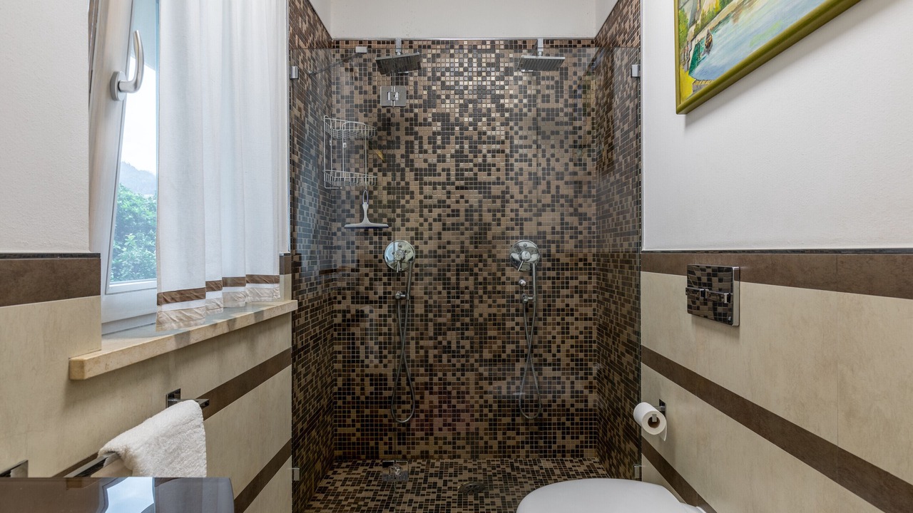 Photo of Bathroom in Massa