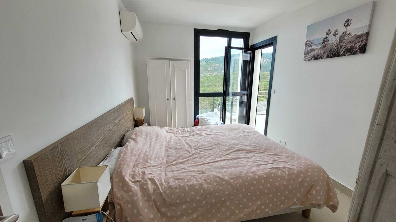 Photo of Bedroom in Mandelieu-La-Napoule