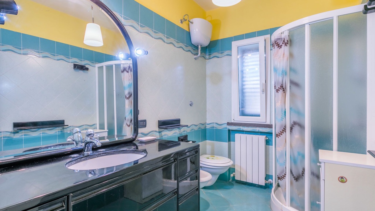 Photo of Bathroom in Rosignano Solvay