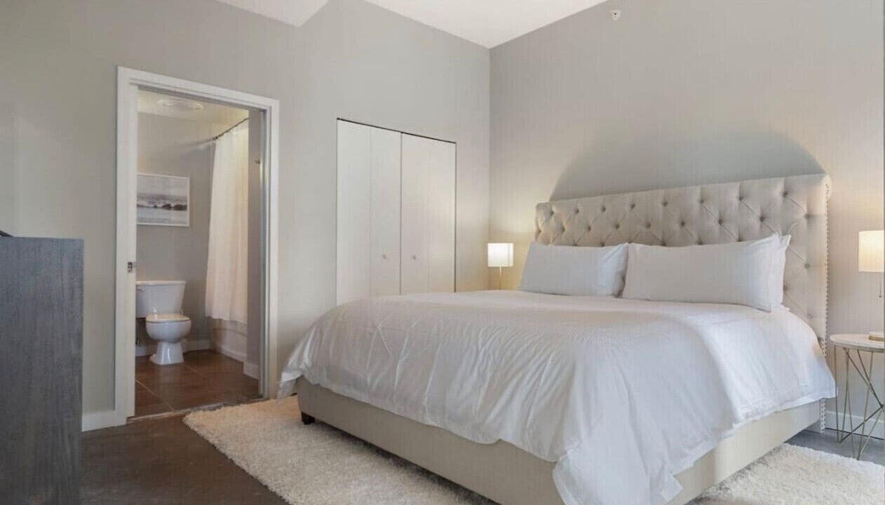 Photo of Bedroom in South Eola