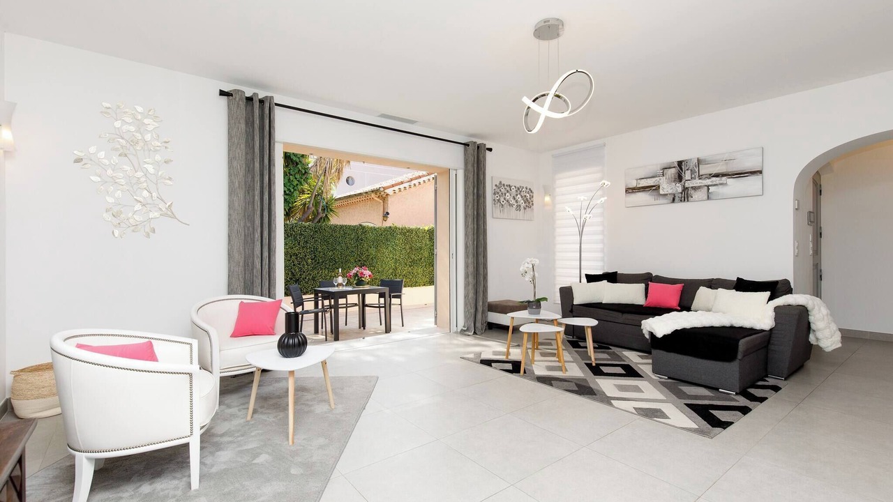 Photo of Livingroom in Cros-de-Cagnes