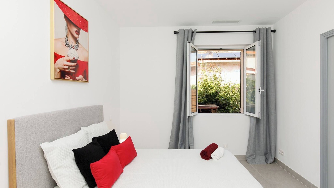 Photo of Bedroom in Cros-de-Cagnes