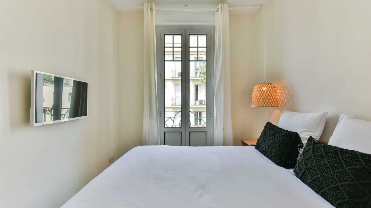 Photo of Bedroom in Juan-les-Pins
