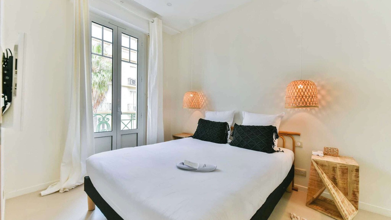 Photo of Bedroom in Juan-les-Pins