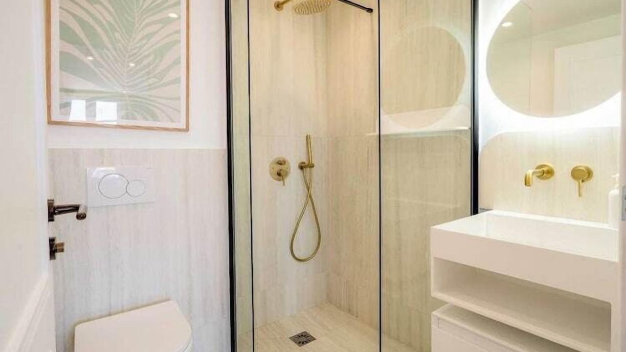 Photo of Bathroom in Old Town