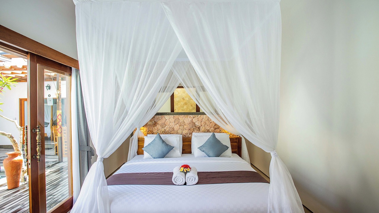 Photo of Bedroom in Mushroom Bay