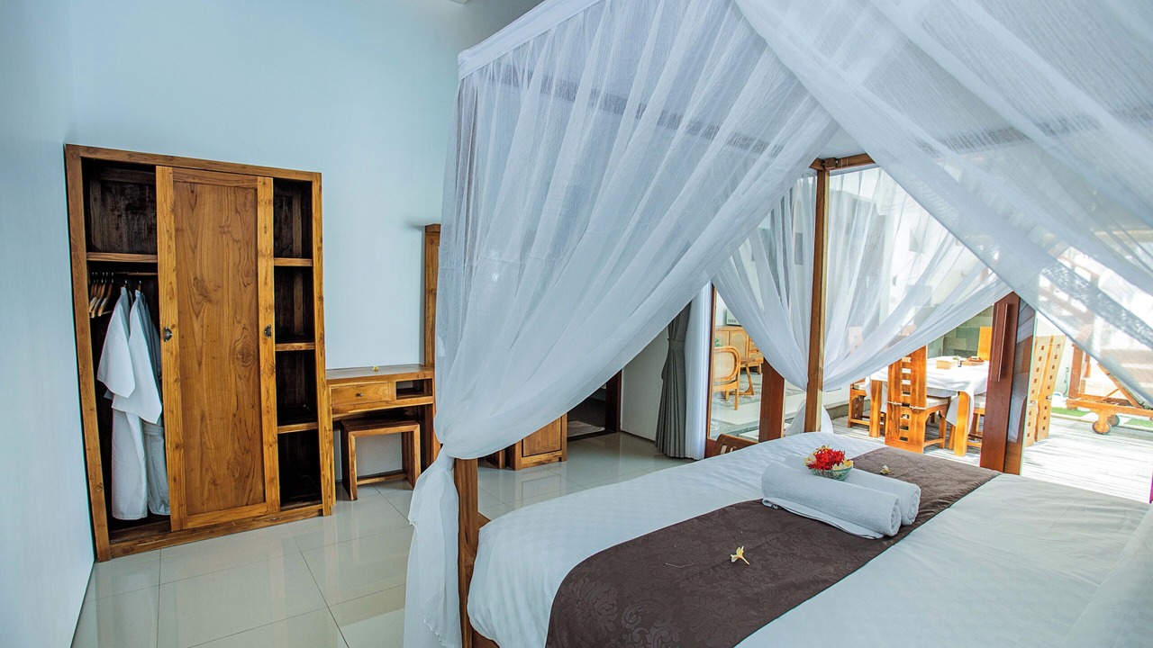 Photo of Bedroom in Mushroom Bay