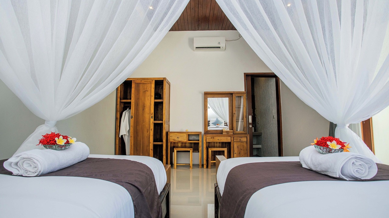 Photo of Bedroom in Mushroom Bay