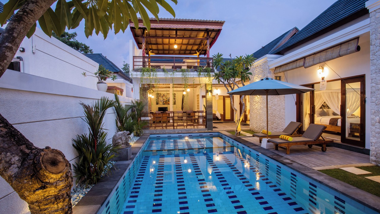 Photo of Patio Balcony in Mushroom Bay
