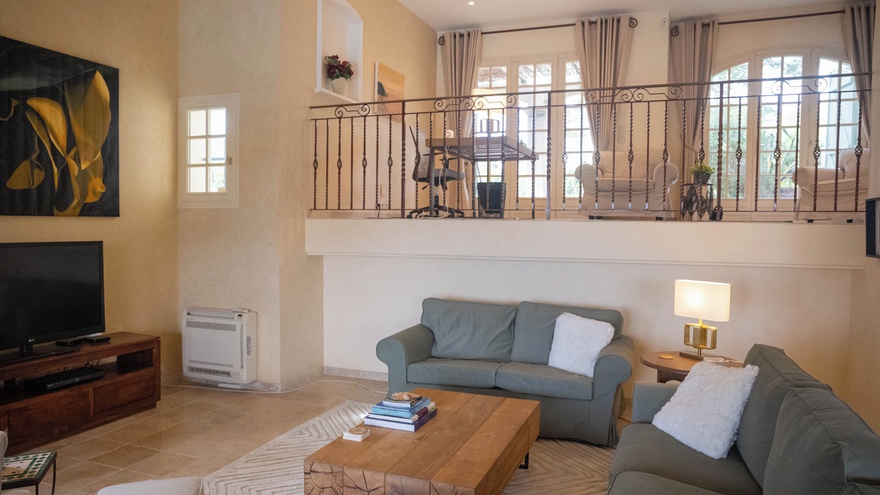 Photo of Livingroom in Saint-Aygulf
