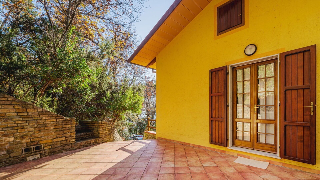 Photo of Patio Balcony in Massa